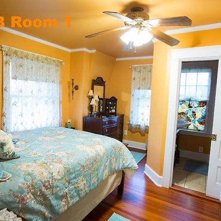 Sheppard'S Campus B&B Kingston Екстериор снимка