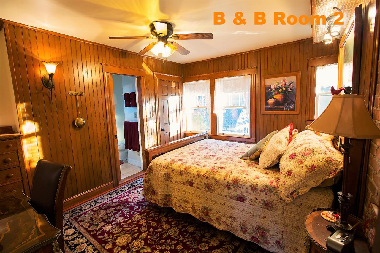 Sheppard'S Campus B&B Kingston Екстериор снимка